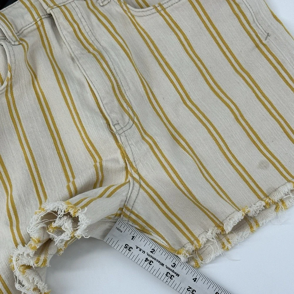 Pilcro Anthropologie Cream Yellow Striped Denim Shorts Size 30 - Picture 12 of 14